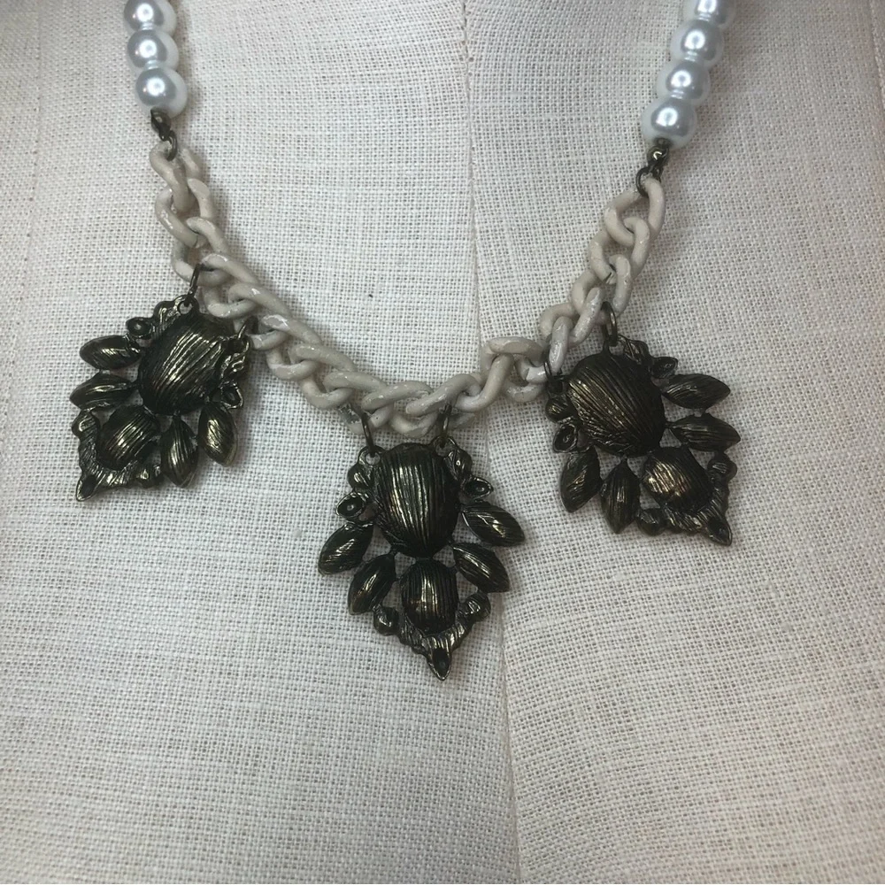 Vintage mixed jewelry necklace pendant pearl
